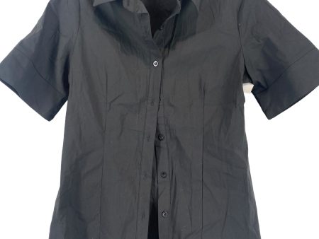 Black Top Short Sleeve Clothes Mentor, Size M For Sale