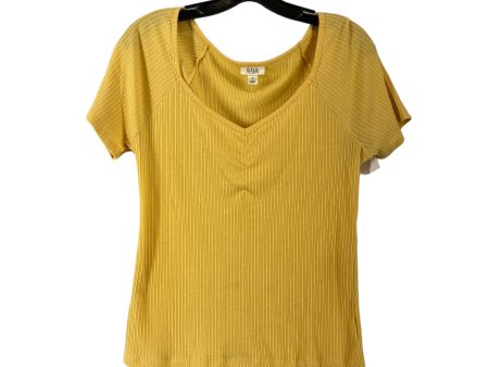 Yellow Top Short Sleeve Ana, Size L Online now