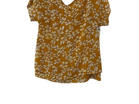 Yellow Top Short Sleeve Cabi, Size Xs Sale