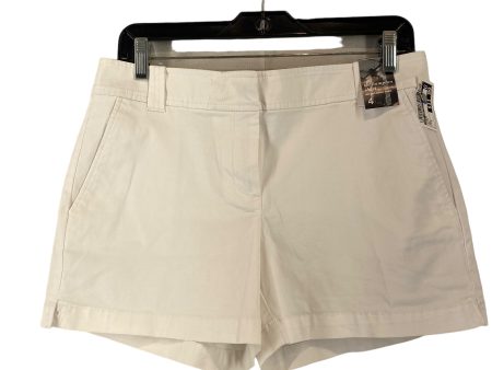 White Shorts New York And Co, Size 4 on Sale