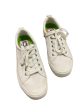 Shoes Sneakers By Cariuma In White, Size: 7 For Sale