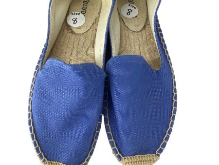 Blue Shoes Flats Soludos, Size 8 For Sale