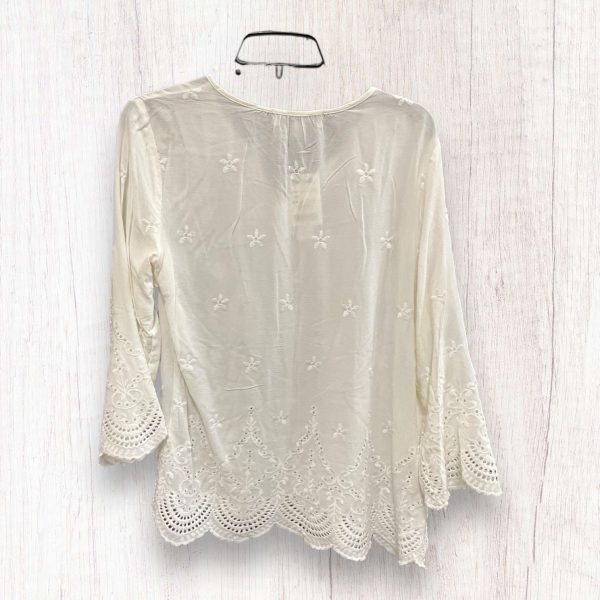 Top 3 4 Sleeve By Fever In Cream, Size: S Cheap