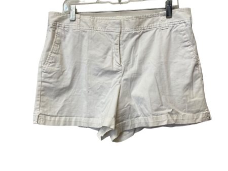 White Shorts New York And Co, Size 12 Hot on Sale