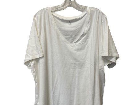 White Top Short Sleeve Basic Amazon Essentials, Size 3x on Sale