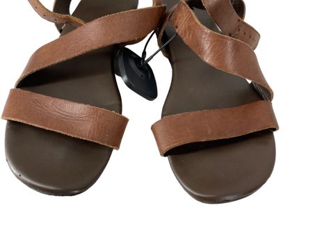 Brown Sandals Flats Franco Sarto, Size 6 Online Hot Sale